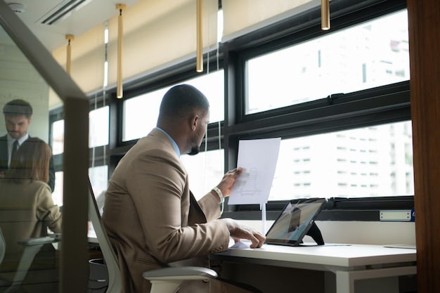 New Rules for Unemployment Benefits in the AE: Qualifying in 2025