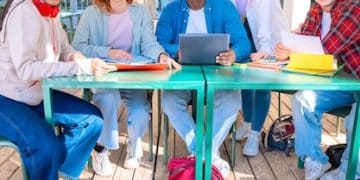 Is Private Tutoring Worth It? Data Analysis for Academic Success in AE - Cover Image